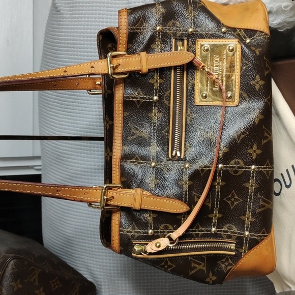 SOLD--Authentic Louis Vuitton monogram Rivette shoulder bag w/box and dust bag - Picture 3 of 16